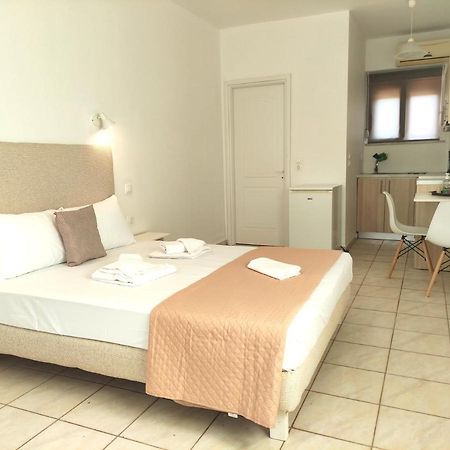 # 6 Giorgos & Chara Apartments Nea Kydonia Dış mekan fotoğraf