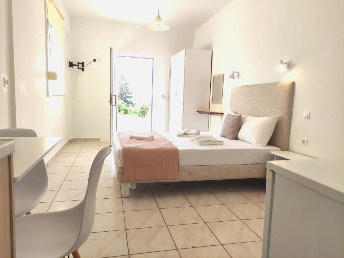 # 6 Giorgos & Chara Apartments Nea Kydonia Dış mekan fotoğraf
