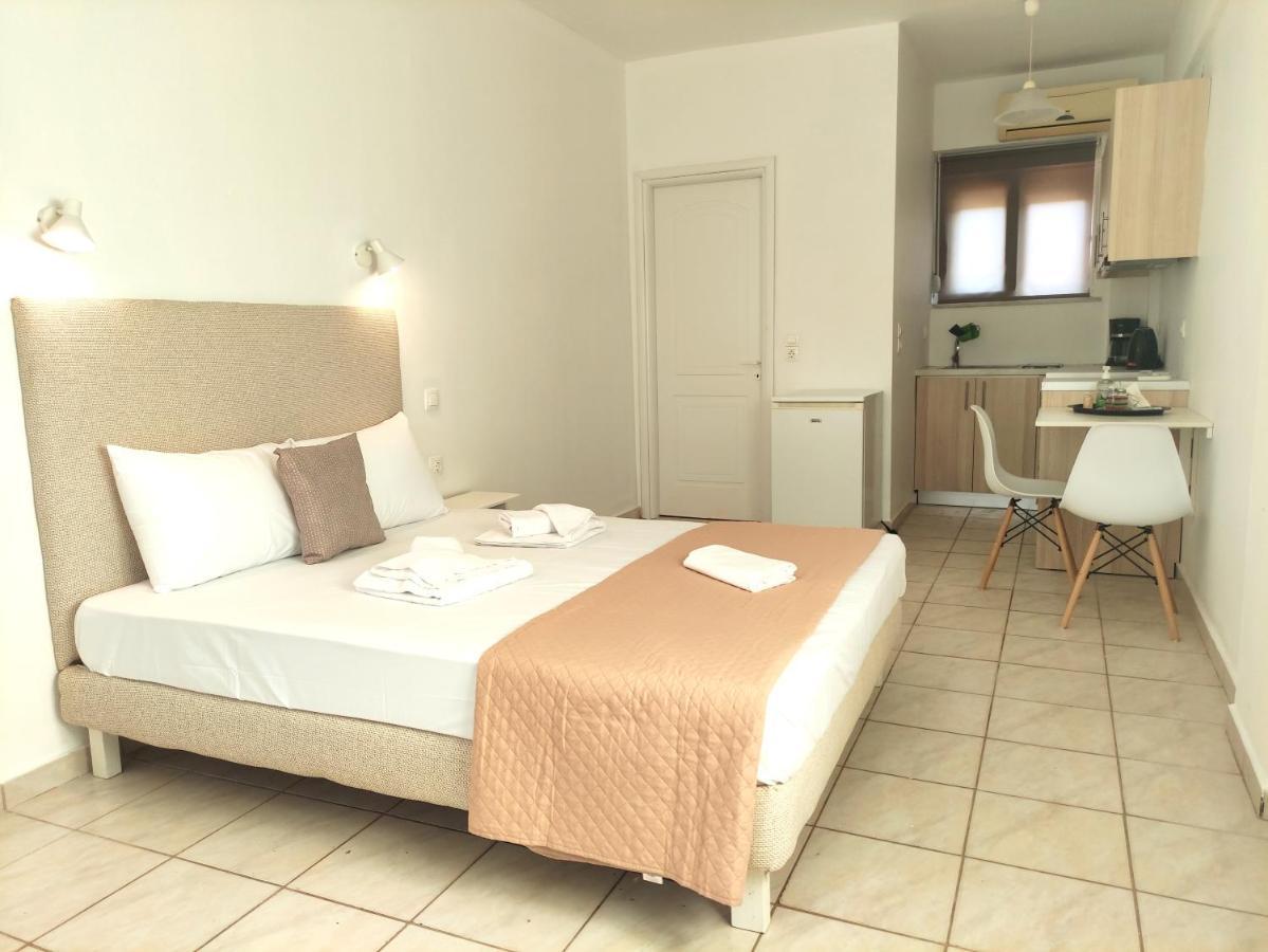 # 6 Giorgos & Chara Apartments Nea Kydonia Dış mekan fotoğraf